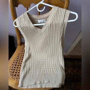 cream knit sweater vest - sm/med